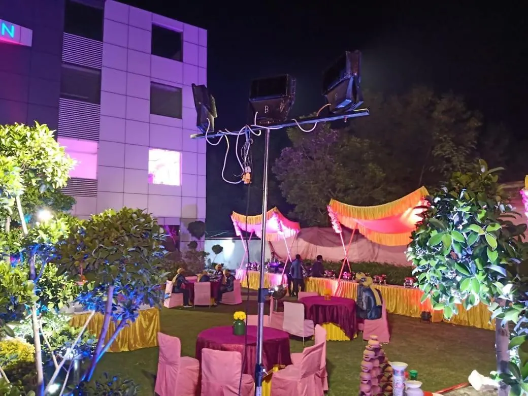 Hotel Sourav Park Inn Agra Agra