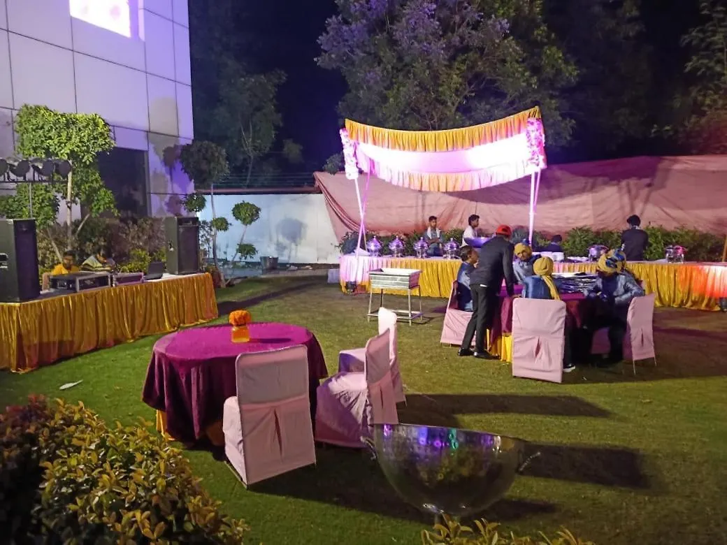 Hotel Sourav Park Inn Agra Agra